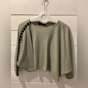 💚 Judy by Judy Design sage green pearl-trimmed crop top - one size (S–XL)💚